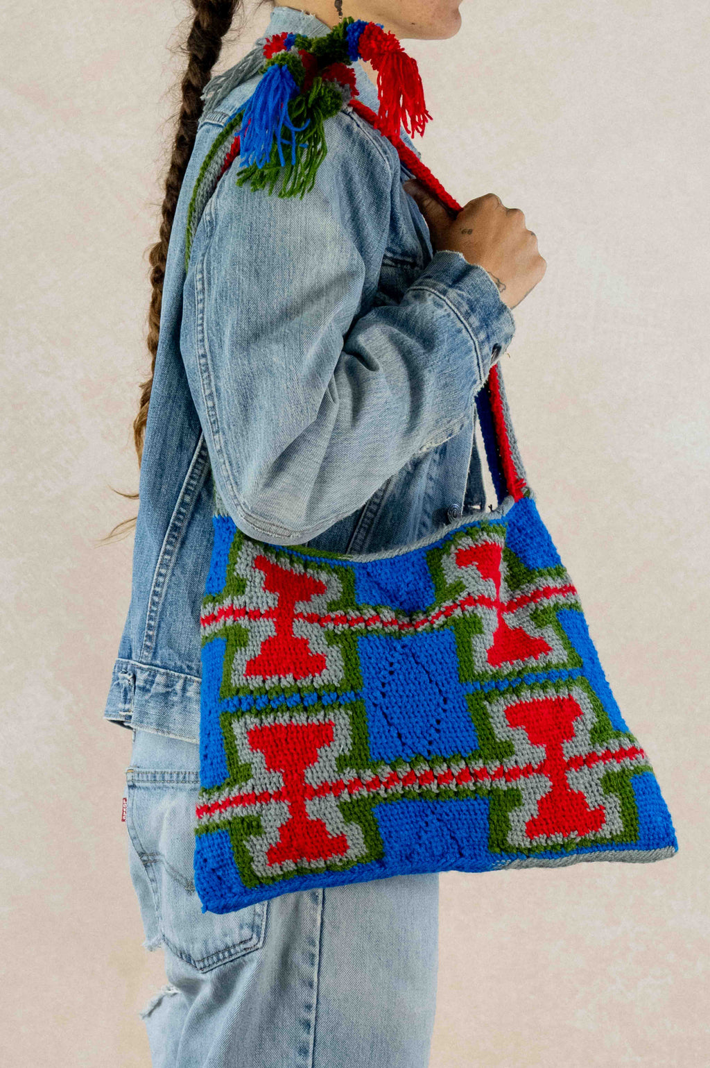 Kundu Post Pattern Red/Blue Bilum